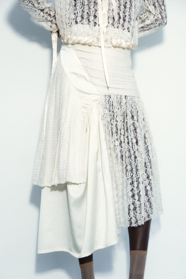 Asymmetric wrapped skirt - Image 6